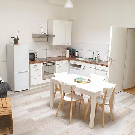 Big Appartment Near Trade Fair! Keulen Buitenkant foto